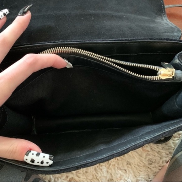 Massimo Dutti Velvet Cross Body Purse - EUC - Picture 6 of 10